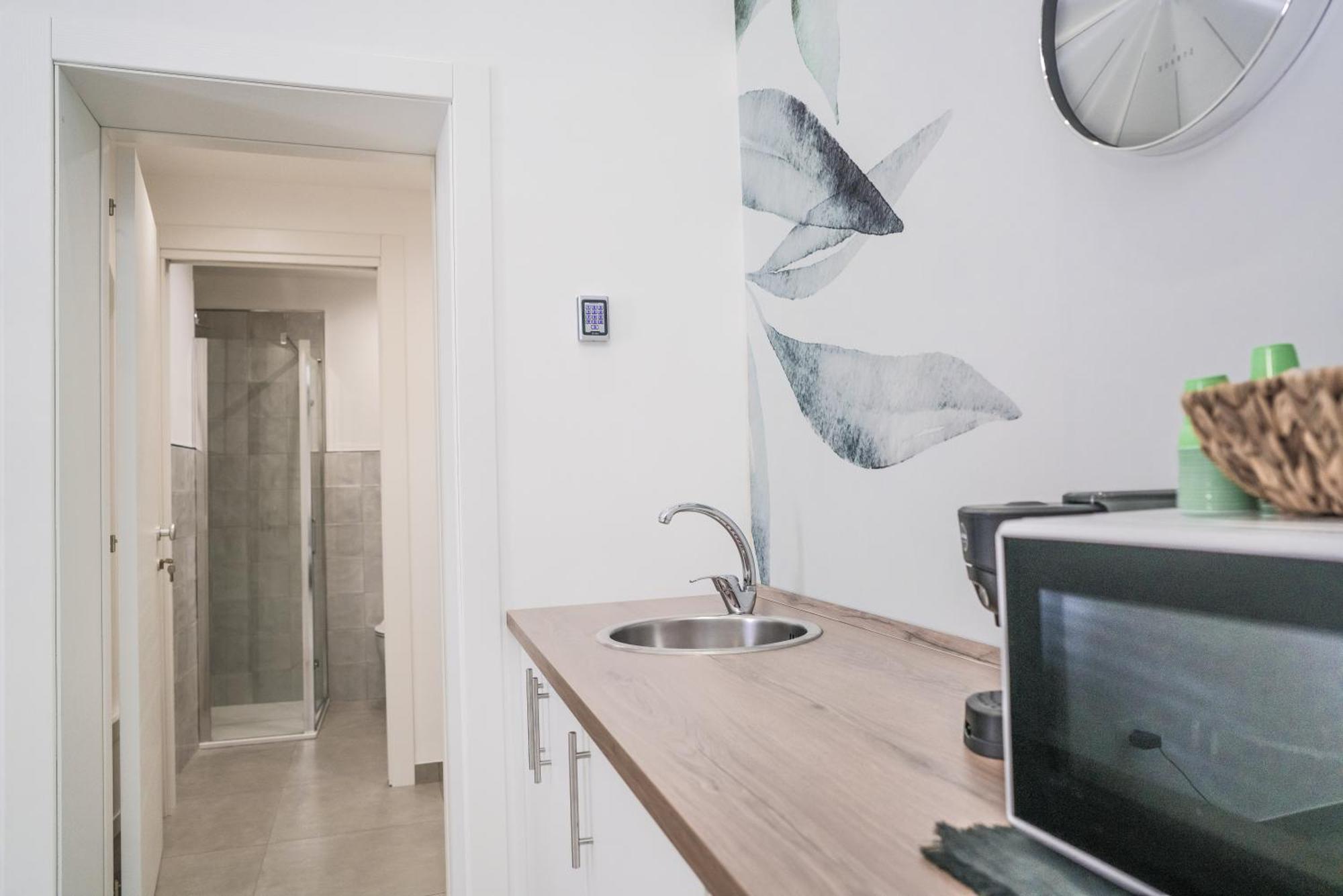Casa Azzurra Rooms E Apartment 테라시니 외부 사진