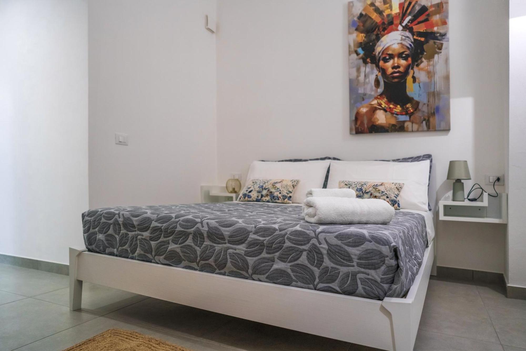 Casa Azzurra Rooms E Apartment 테라시니 외부 사진
